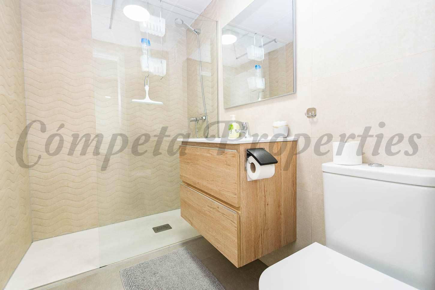 2 chambre Appartement à vendre à Torrox-Costa avec piscine garage - 439 000 € (Ref: 9309331)