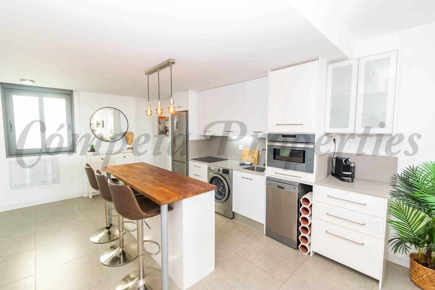 2 chambre Appartement à vendre à Torrox-Costa avec piscine garage - 439 000 € (Ref: 9309331)