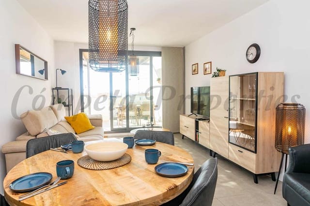 2 slaapkamer Appartement te koop in Torrox-Costa, Torrox met zwembad garage - € 439.000 (Ref: 9309331)