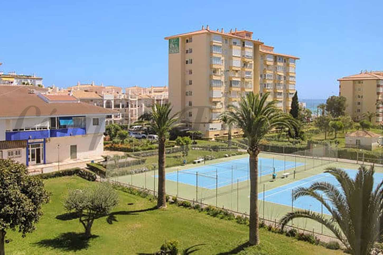 1 bedroom Apartment for rent in Torrox-Costa with pool - € 720 (Ref: 9319827)