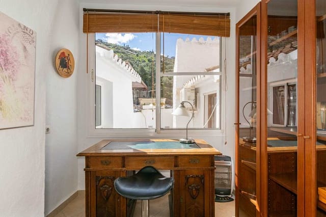 1 sovrum Lägenhet till salu i Sayalonga - 99 000 € (Ref: 9319829)