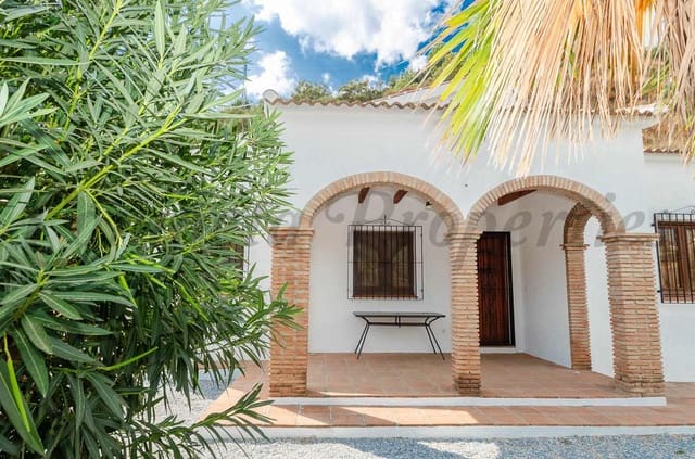 3 slaapkamer Villa te koop in Archez met zwembad - € 349.000 (Ref: 9322243)