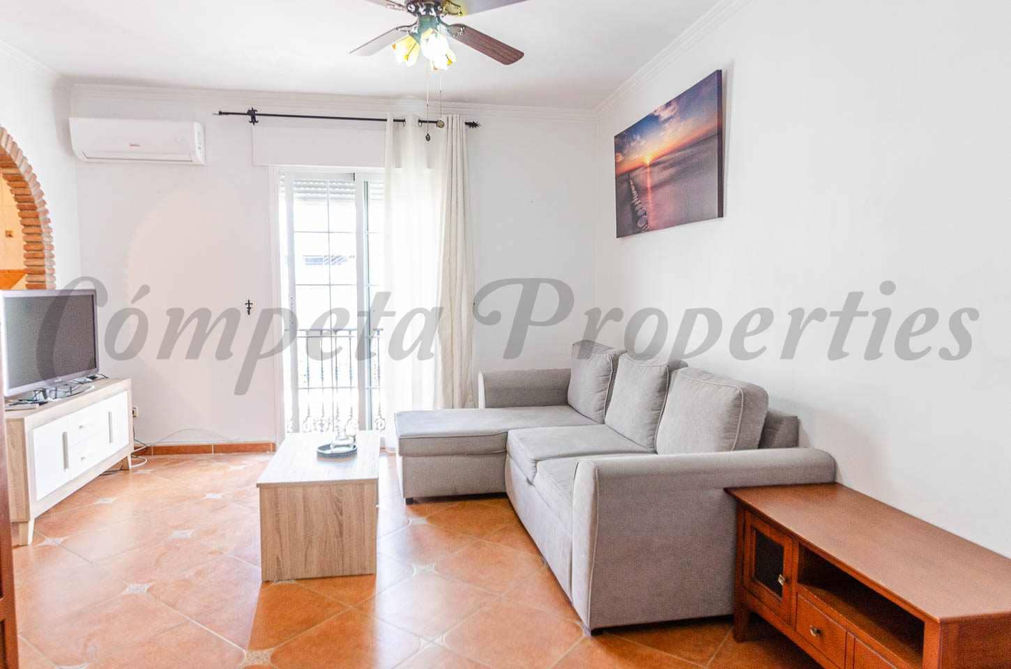 Studio til leje i Competa - € 550 (Ref: 9325603)