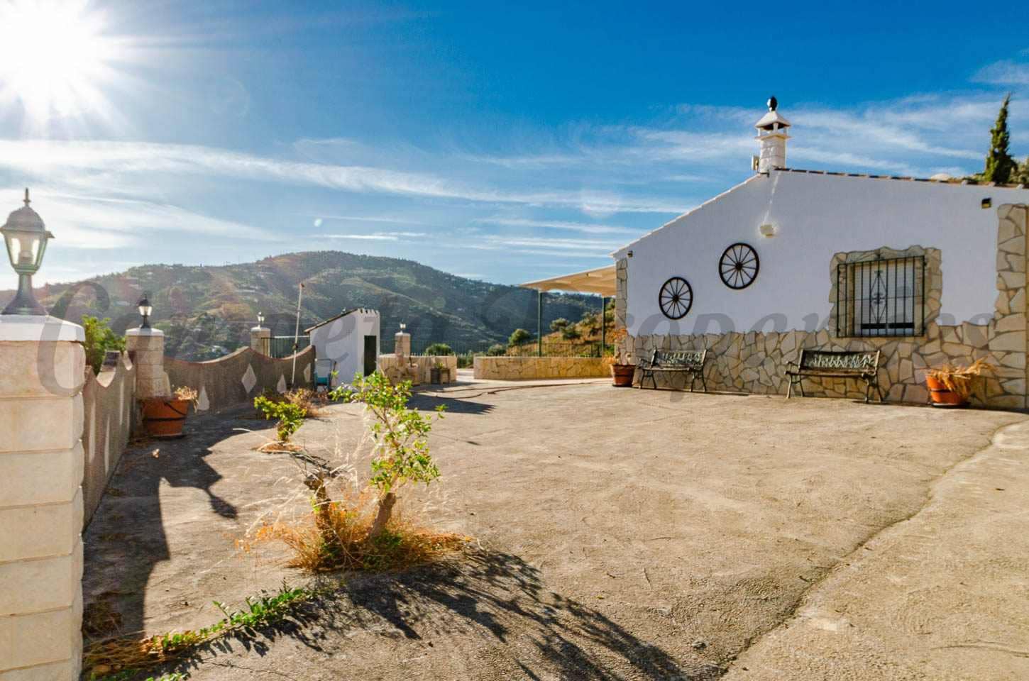 2 soverom Villa til salgs i Competa med svømmebasseng - € 450 000 (Ref: 9336996)