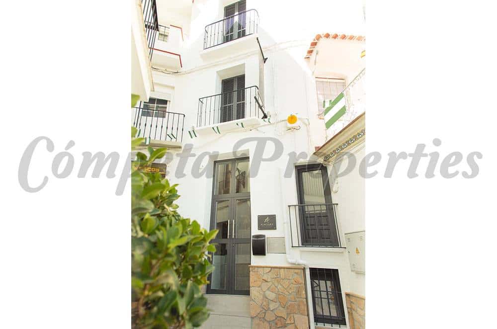 5 soverom Bedrift til salgs i Competa - € 369 950 (Ref: 9345100)