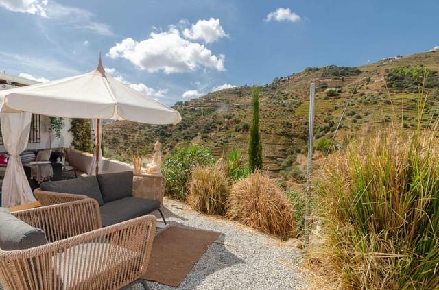 2 soveværelse Semi-Rækkehus til salg i Cómpeta - € 235.000 (Ref: 9345625)