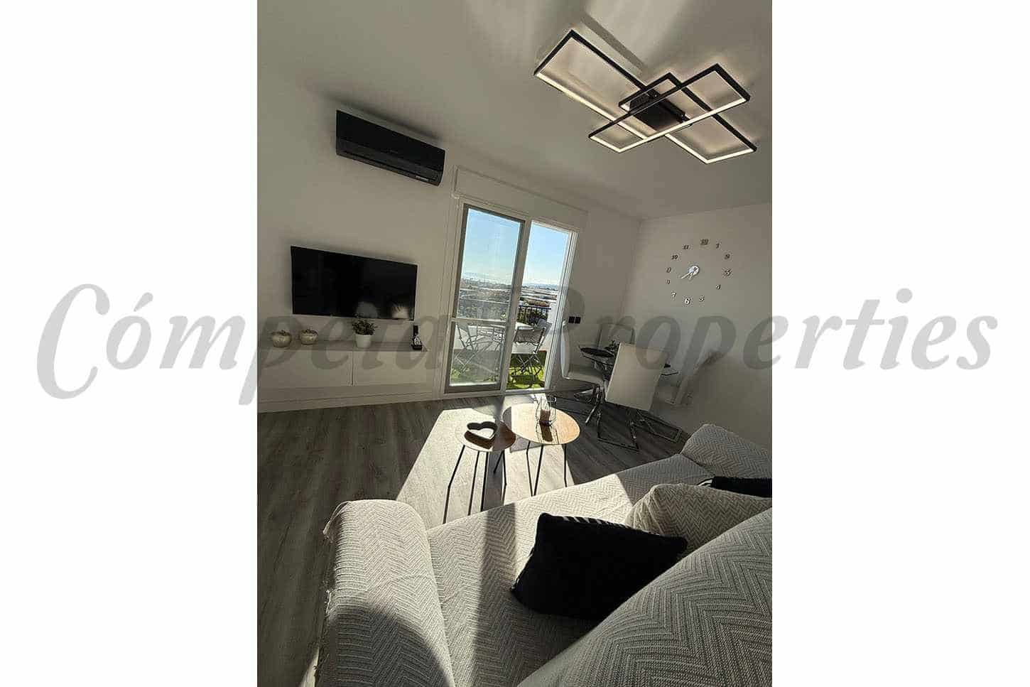 1 sypialnia Apartament do wynajęcia w Torrox z basenem garażem - 600 € (Ref: 9345627)