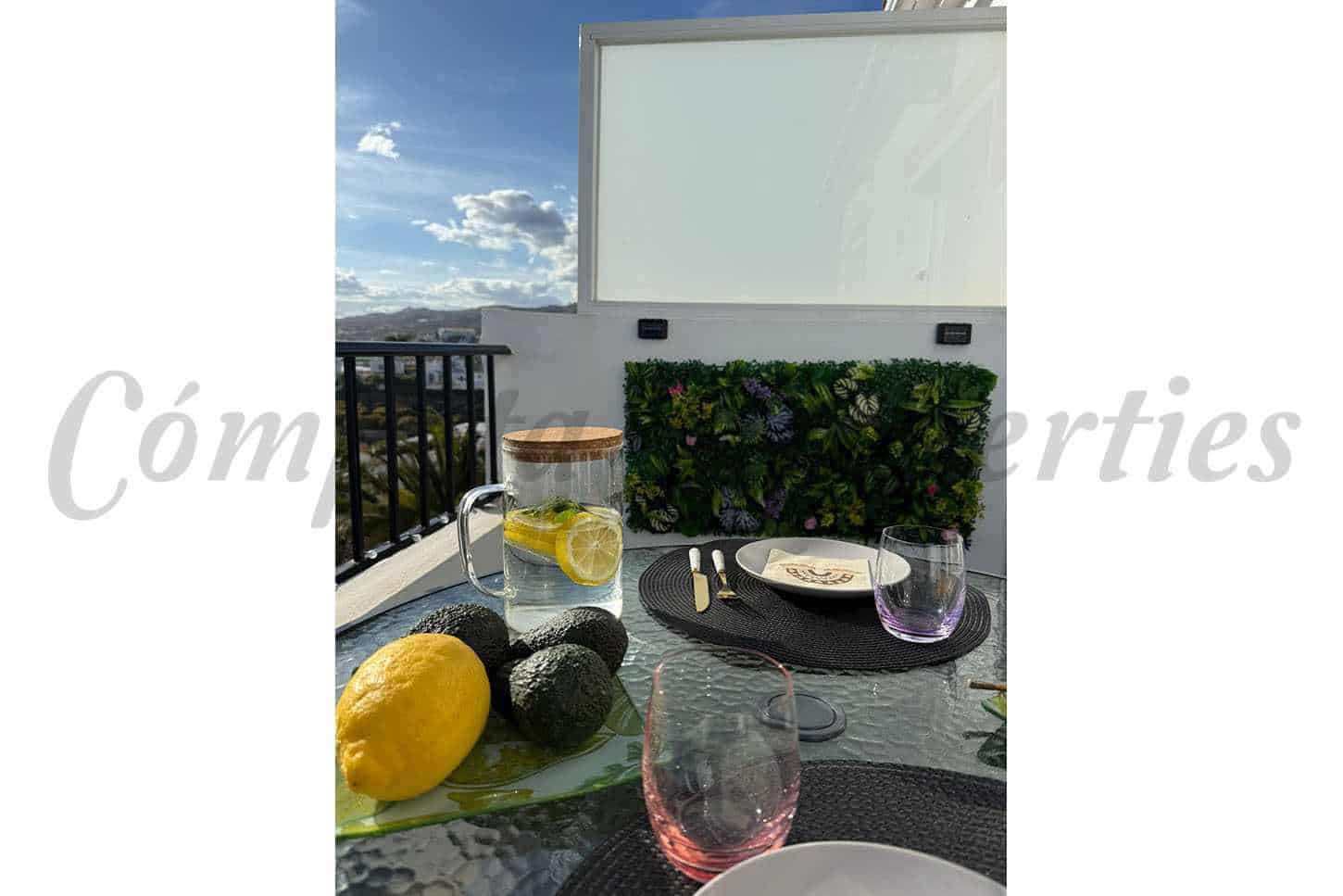 1 sypialnia Apartament do wynajęcia w Torrox z basenem garażem - 600 € (Ref: 9345627)