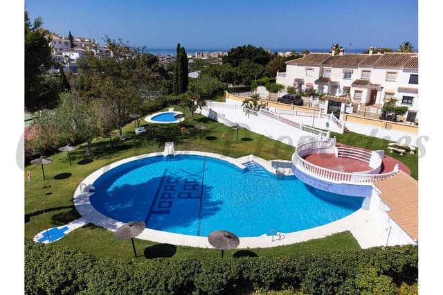 1 soveværelse Lejlighed til leje i Torrox med swimmingpool garage - € 600 (Ref: 9345627)