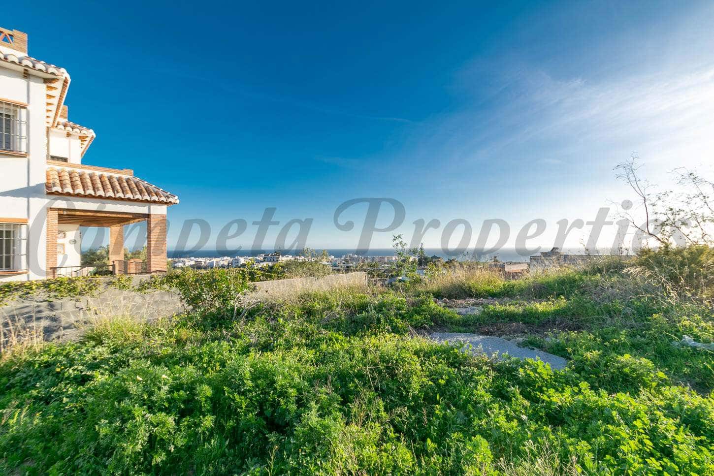 Building Plot for sale in Nerja - € 215,000 (Ref: 9352176)