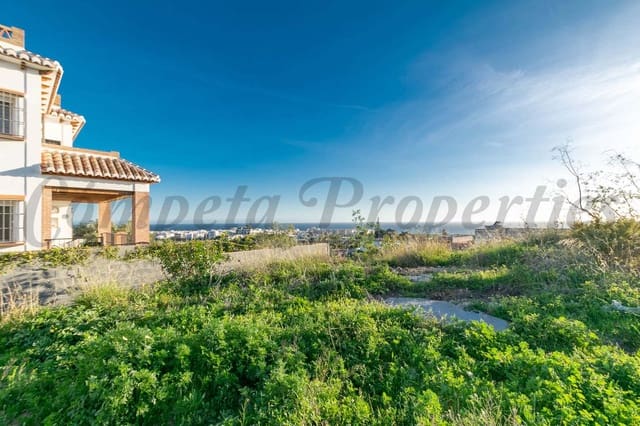 Building Plot for sale in Nerja - € 215,000 (Ref: 9352176)