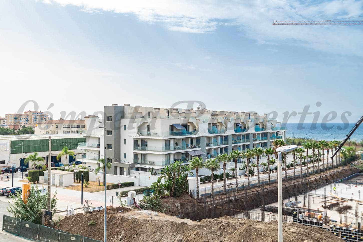 2 sovrum Lägenhet att hyra i Torrox-Costa med pool garage - 950 € (Ref: 9357415)