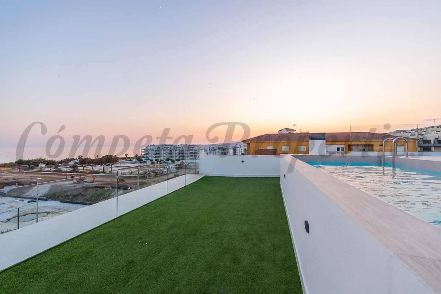 2 sovrum Lägenhet att hyra i Torrox-Costa med pool garage - 950 € (Ref: 9357415)