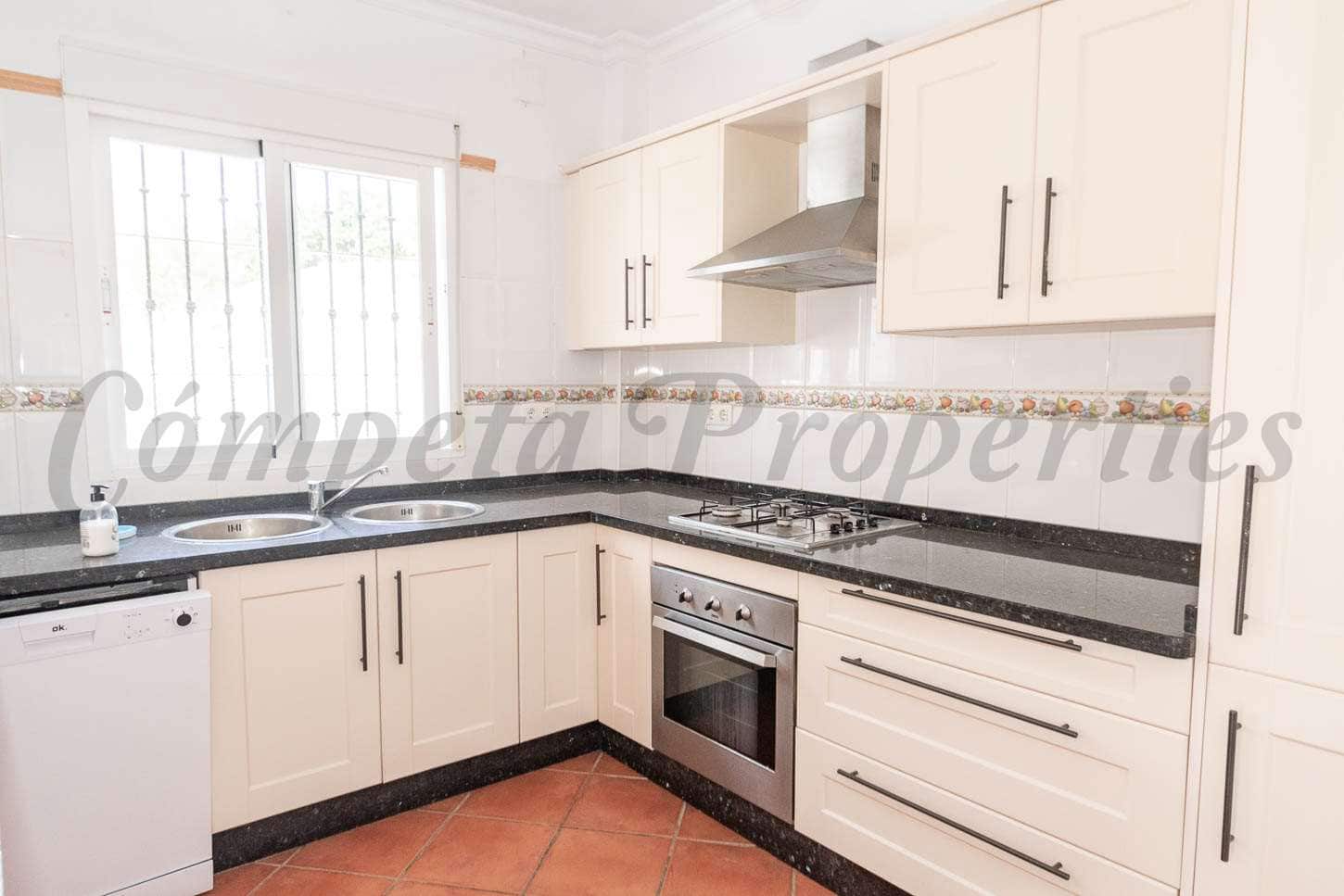 5 sypialnia Willa na sprzedaż w Competa z basenem - 400 000 € (Ref: 9360097)