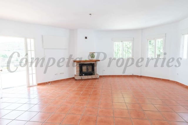 5 soverom Villa til salgs i Cómpeta med svømmebasseng - € 400 000 (Ref: 9360097)