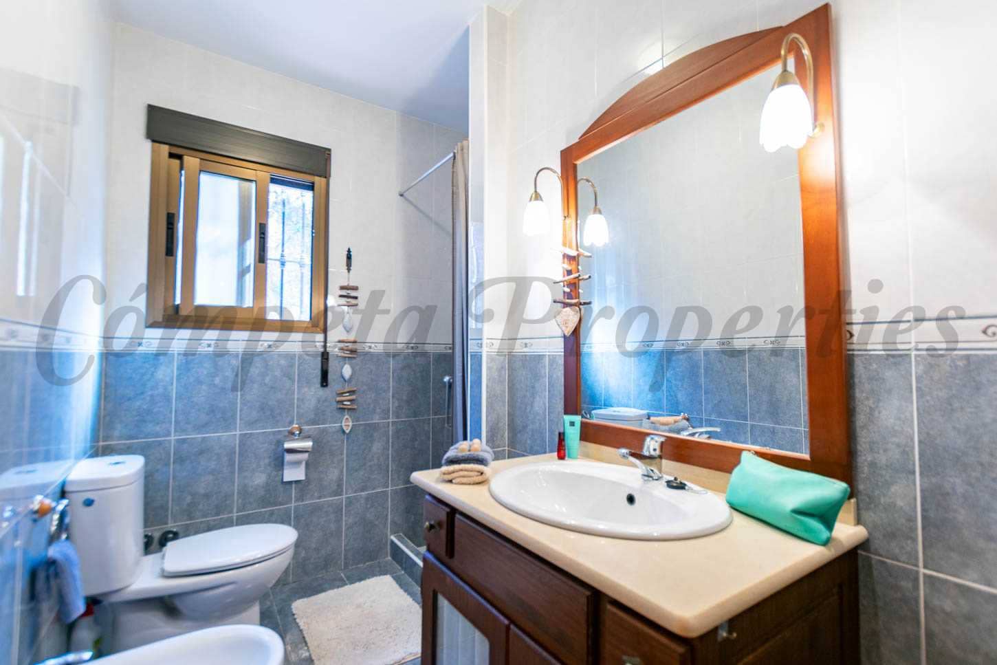 3 slaapkamer Villa te koop in Competa met zwembad - € 349.500 (Ref: 9360581)