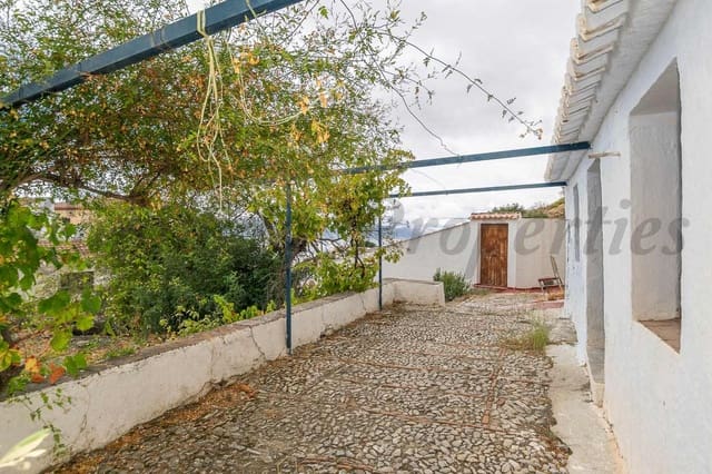 Finca/Landhuis te koop in Canillas de Aceituno - € 165.000 (Ref: 9360585)