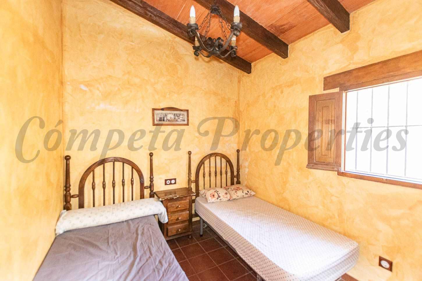 2 sypialnia Willa na sprzedaż w Algarrobo - 355 000 € (Ref: 9360589)