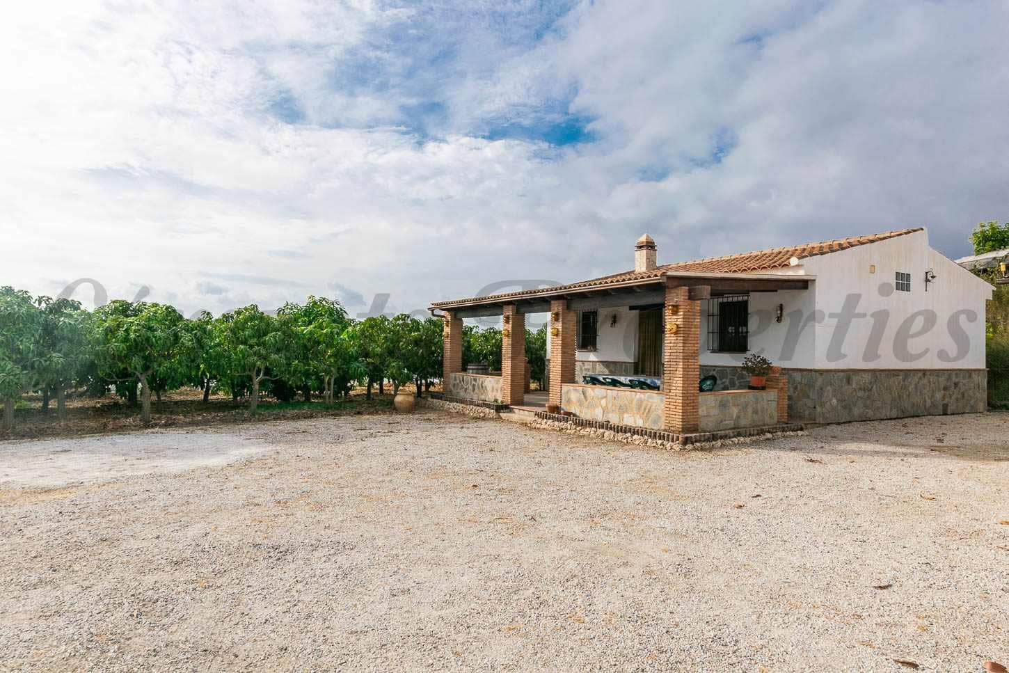 2 sypialnia Willa na sprzedaż w Algarrobo - 355 000 € (Ref: 9360589)