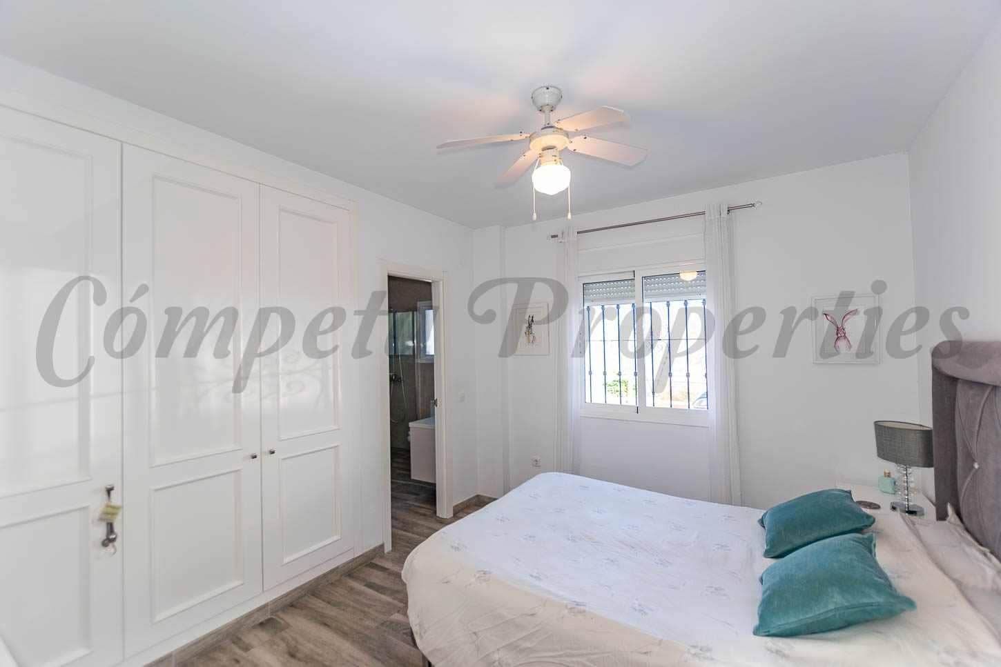 3 slaapkamer Villa te koop in Competa met zwembad - € 445.000 (Ref: 9360590)