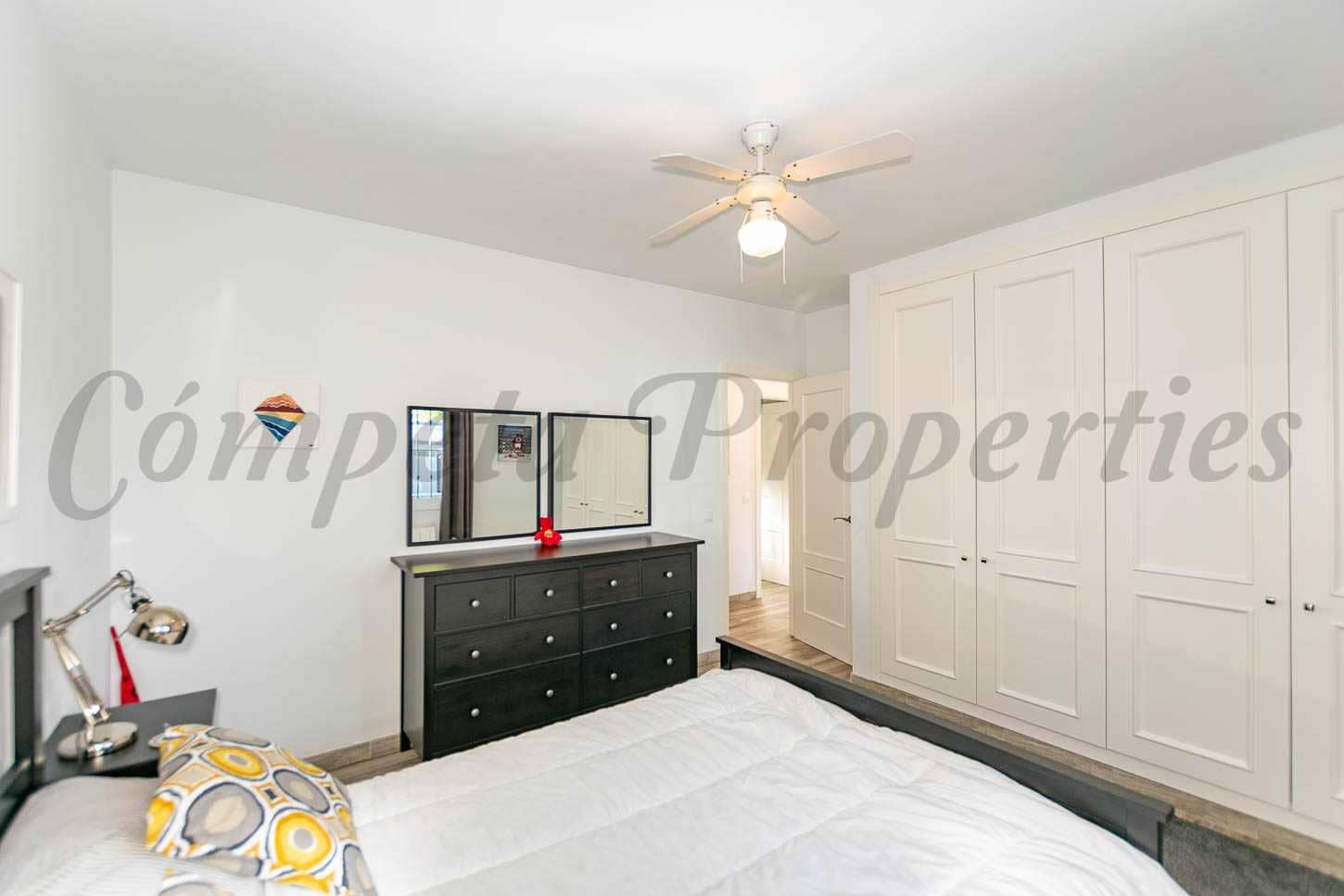 3 slaapkamer Villa te koop in Competa met zwembad - € 445.000 (Ref: 9360590)