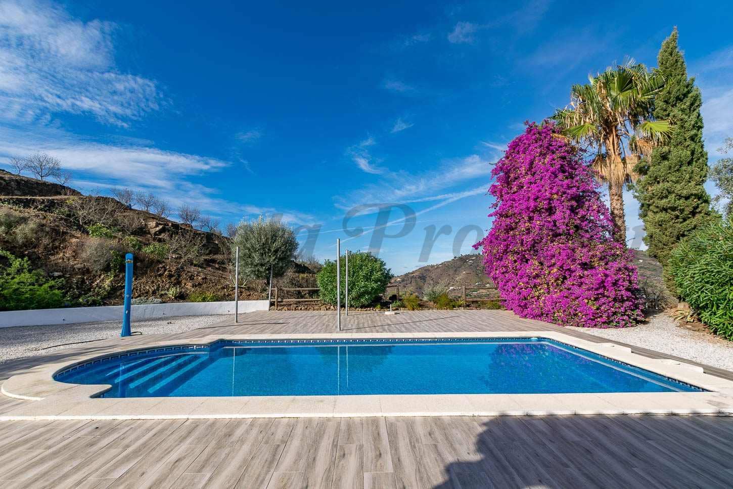 3 slaapkamer Villa te koop in Competa met zwembad - € 445.000 (Ref: 9360590)