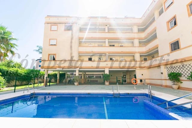 3 soveværelse Lejlighed til salg i Mezquitilla, Vélez-Málaga med swimmingpool - € 295.000 (Ref: 9360757)