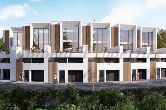 3 soveværelse Rækkehus til salg i Torrox-Costa, Torrox med swimmingpool garage - € 555.000 (Ref: 9360762)