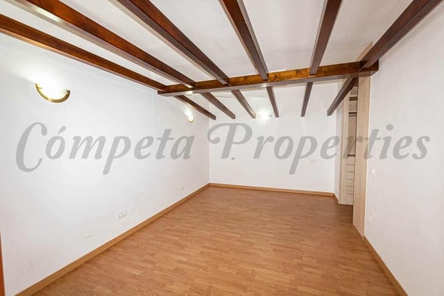 1 soveværelse Lejlighed til salg i Nerja med swimmingpool - € 183.000 (Ref: 9362984)