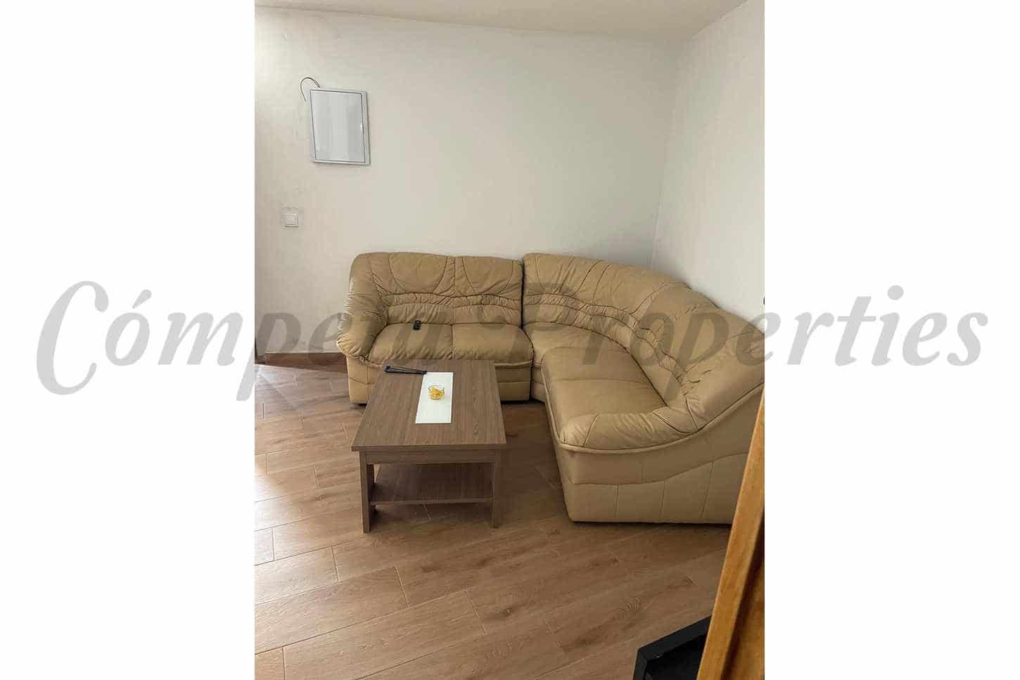 4 soverom Hus til salgs i Sayalonga - € 145 000 (Ref: 9363296)