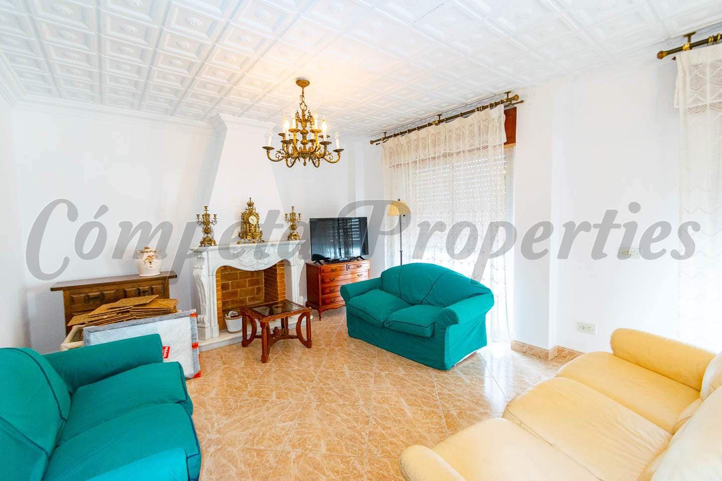 3 slaapkamer Appartement te huur in Torrox - € 850 (Ref: 9372234)