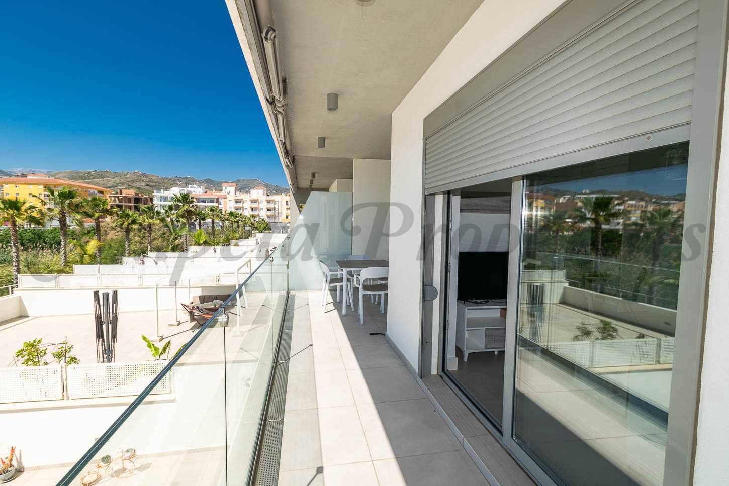 1 sypialnia Apartament do wynajęcia w Torrox-Costa z basenem - 1 200 € (Ref: 9380039)