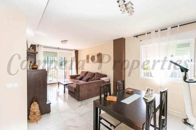 3 soveværelse Lejlighed til salg i Almayate, Vélez-Málaga med swimmingpool garage - € 340.000 (Ref: 9394235)