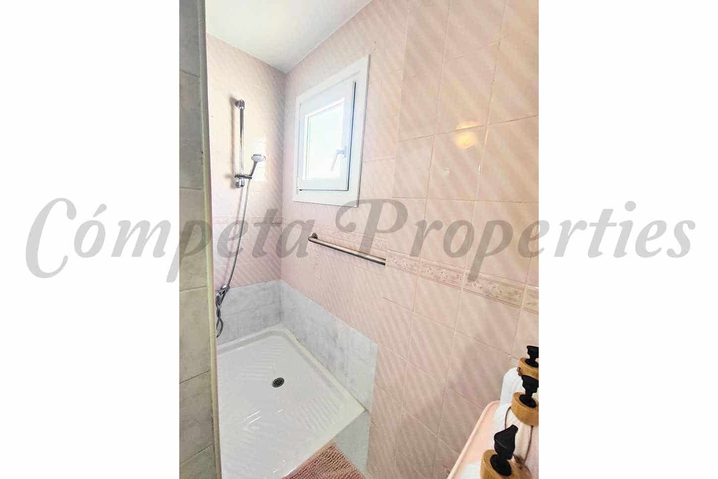 3 sypialnia Apartament do wynajęcia w Nerja - 1 300 € (Ref: 9394237)