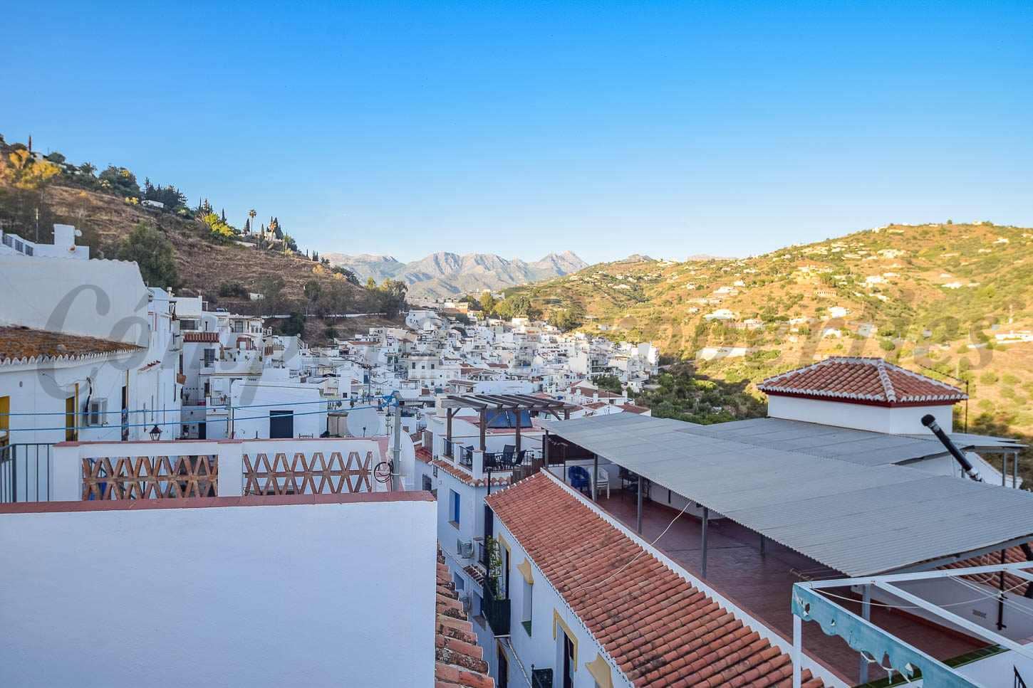 3 sovrum Hus till salu i Torrox - 187 000 € (Ref: 9394285)