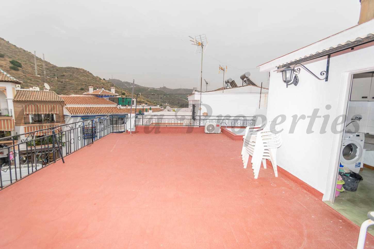 3 Zimmer Apartment zu verkaufen in Torrox - 160.000 € (Ref: 9395399)