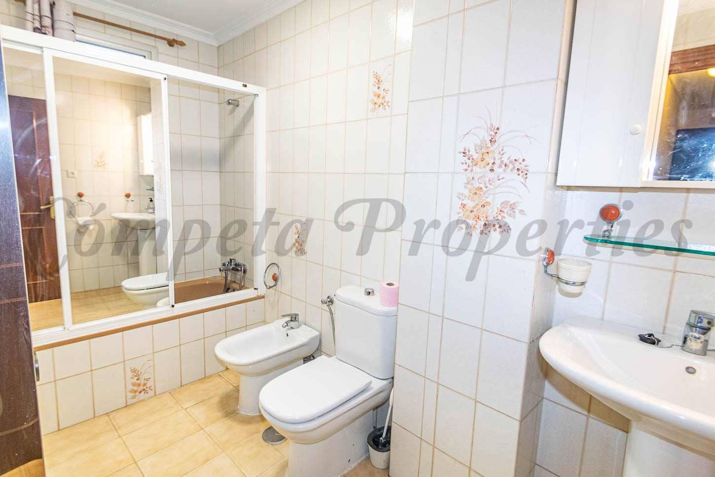 3 Zimmer Apartment zu verkaufen in Torrox - 160.000 € (Ref: 9395399)