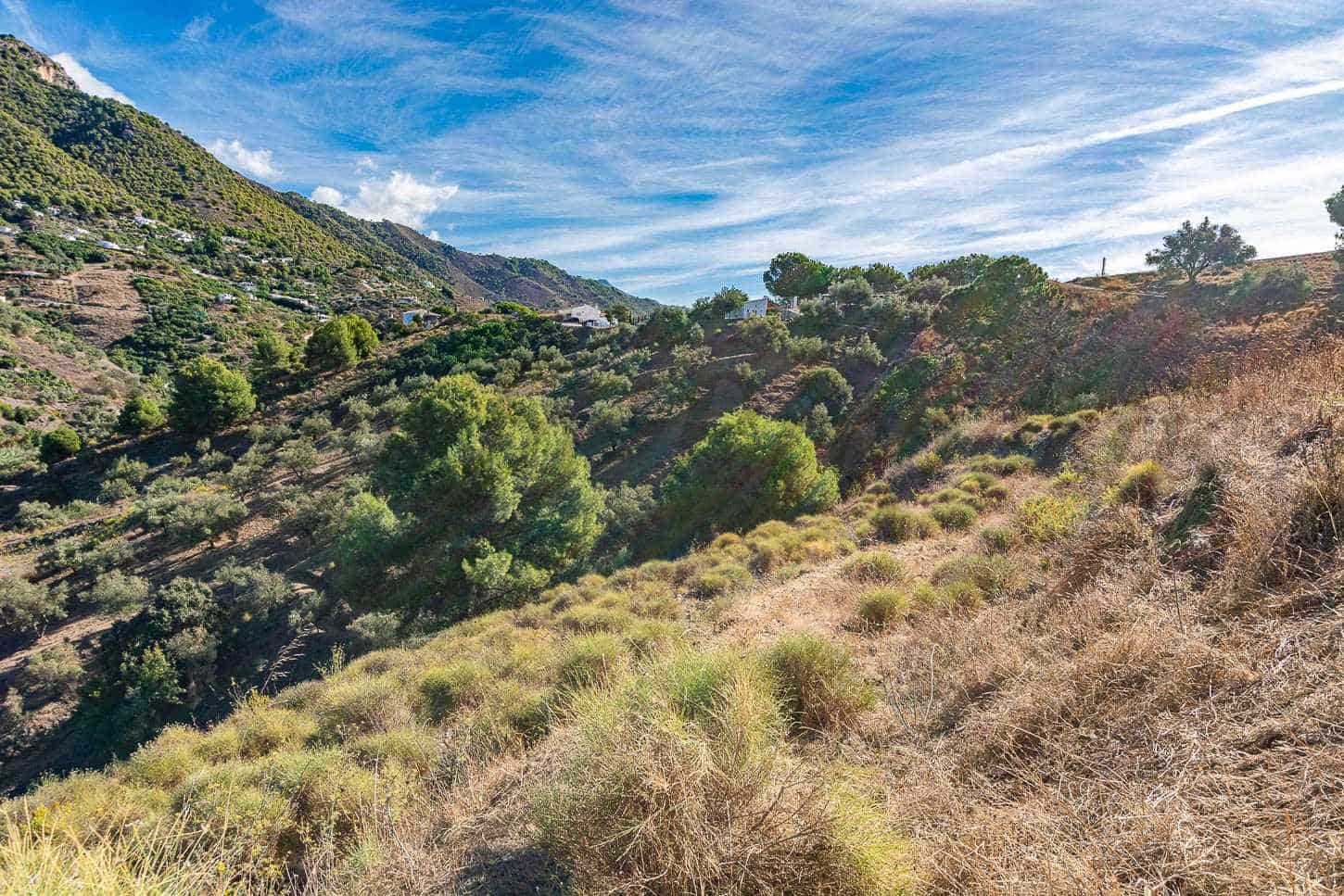 Mark till salu i Torrox - 235 000 € (Ref: 9395403)