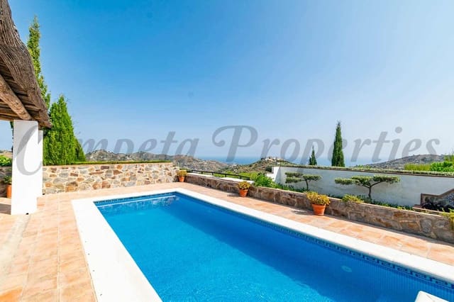 3 sypialnia Finka/Dom wiejski na sprzedaż w Torrox z basenem garażem - 490 000 € (Ref: 9396674)