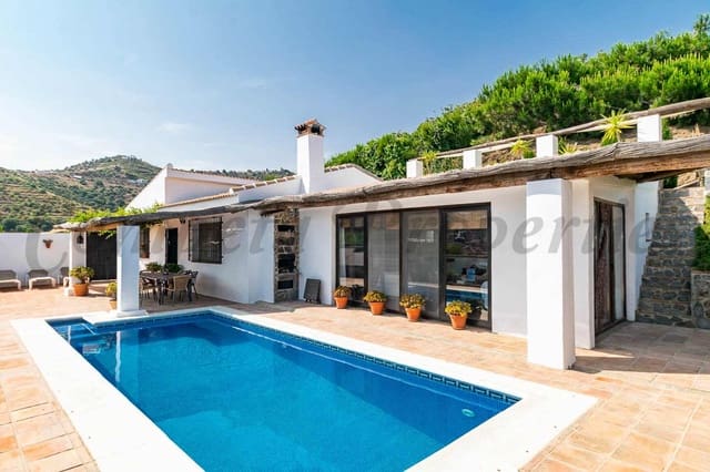 3 sypialnia Finka/Dom wiejski na sprzedaż w Torrox z basenem garażem - 490 000 € (Ref: 9396674)