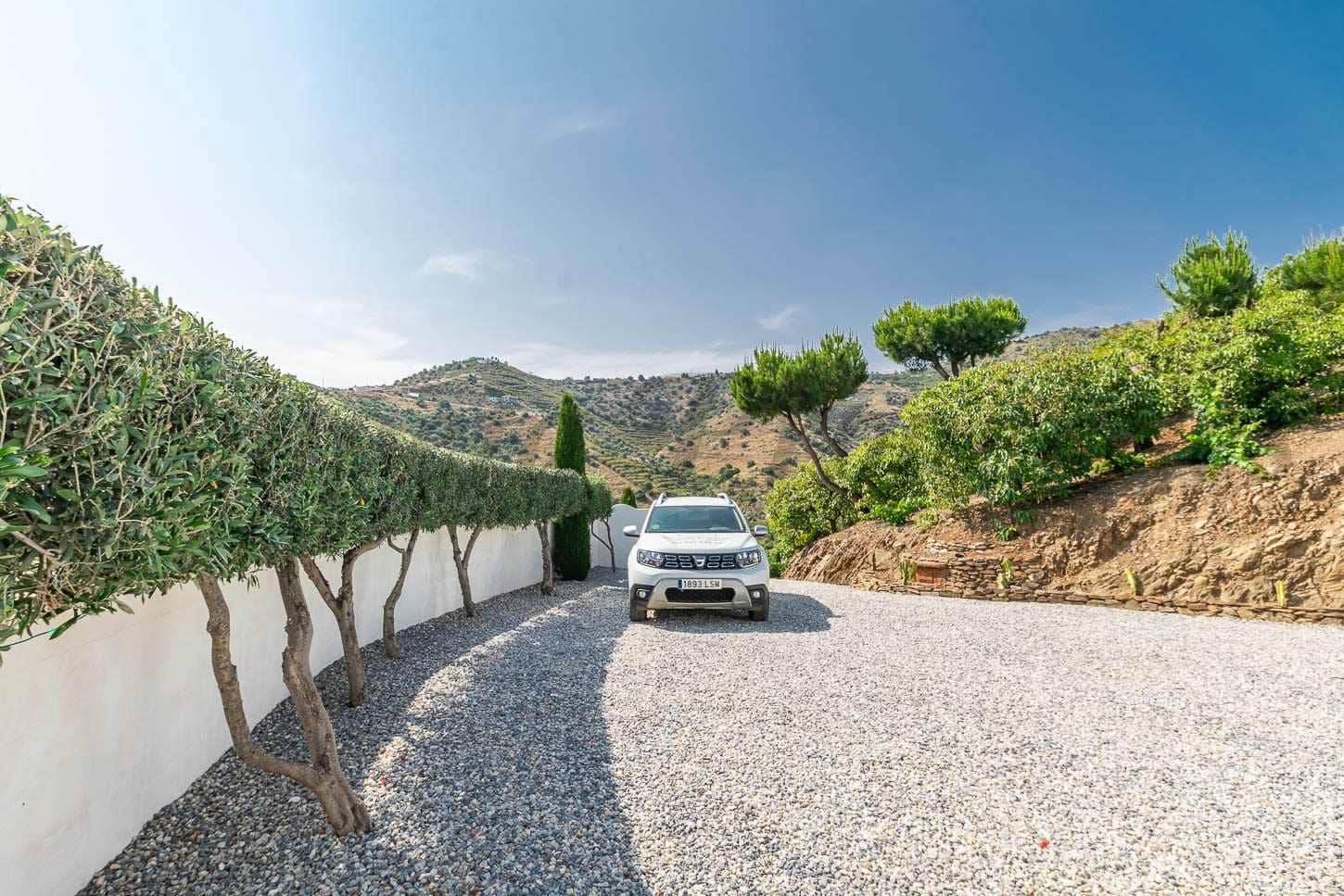 3 sypialnia Finka/Dom wiejski na sprzedaż w Torrox z basenem garażem - 490 000 € (Ref: 9396674)