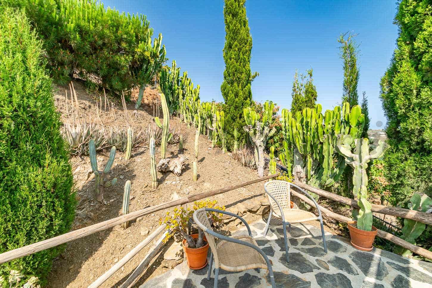 3 sypialnia Finka/Dom wiejski na sprzedaż w Torrox z basenem garażem - 490 000 € (Ref: 9396674)