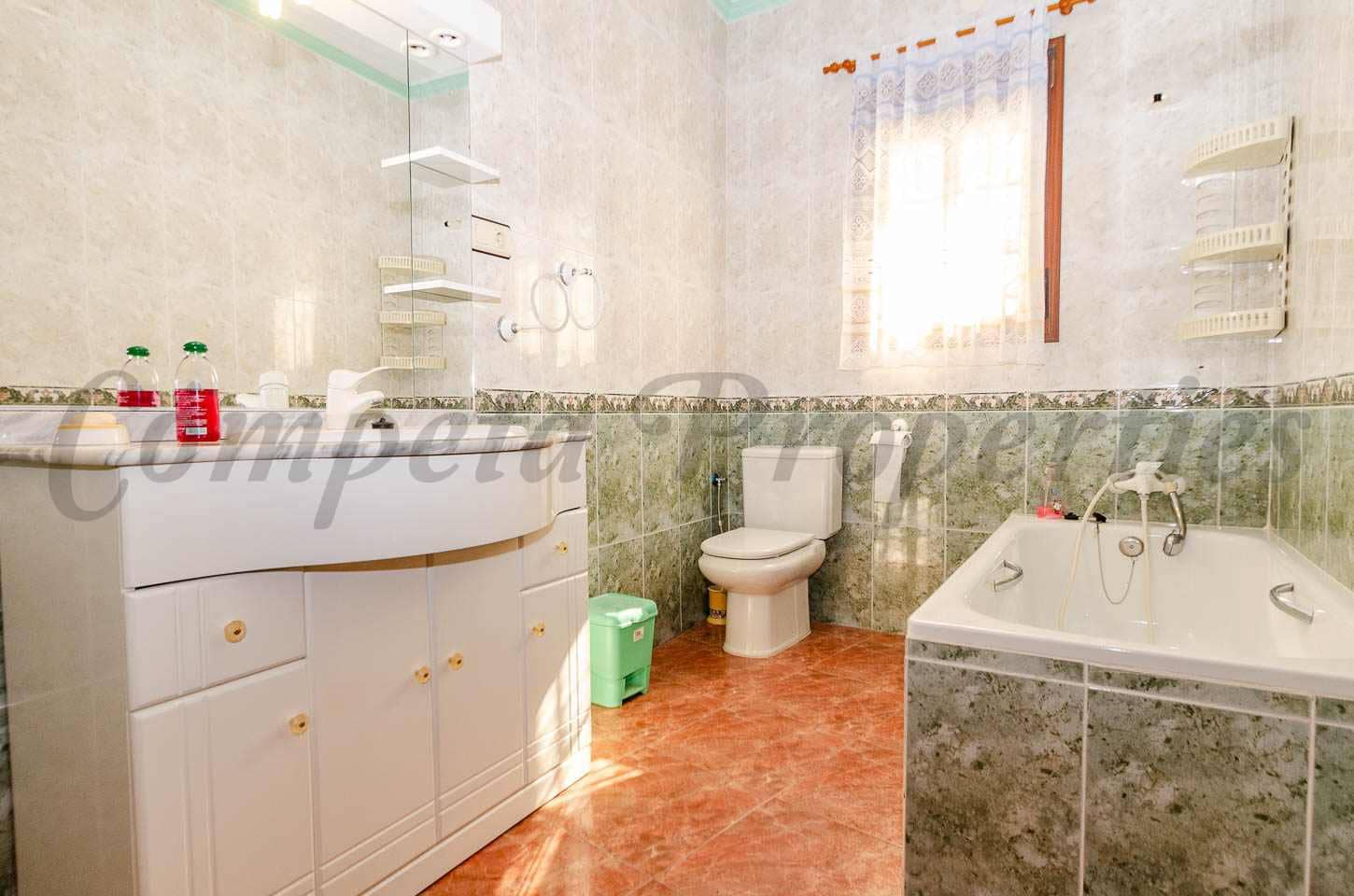 5 camera da letto Casa in vendita in Archez - 180.000 € (Rif: 9409737)