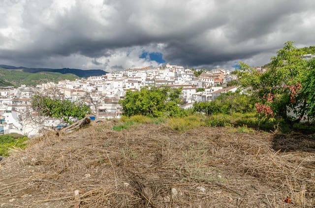 Rakentamaton maa myytävänä paikassa Canillas de Albaida - 110 000 € (Ref: 9410090)