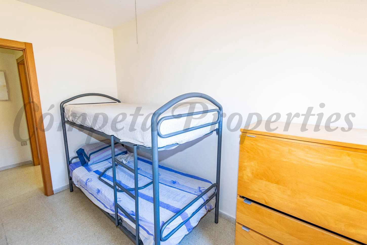 2 soveværelse Lejlighed til salg i Torrox med swimmingpool garage - € 235.000 (Ref: 9411295)