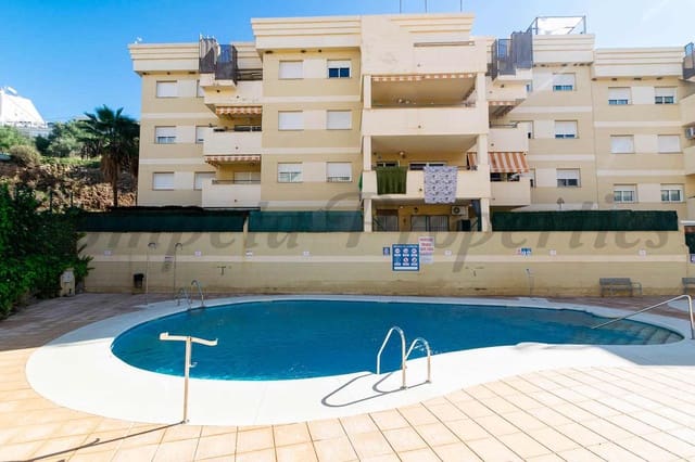 2 soveværelse Lejlighed til salg i Torrox med swimmingpool garage - € 235.000 (Ref: 9411295)