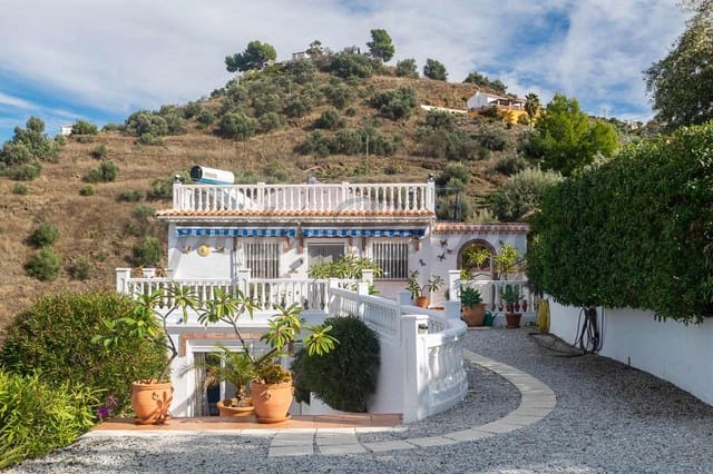 5 sovrum Finca/Hus på landet till salu i Torrox med pool garage - 550 000 € (Ref: 9417889)