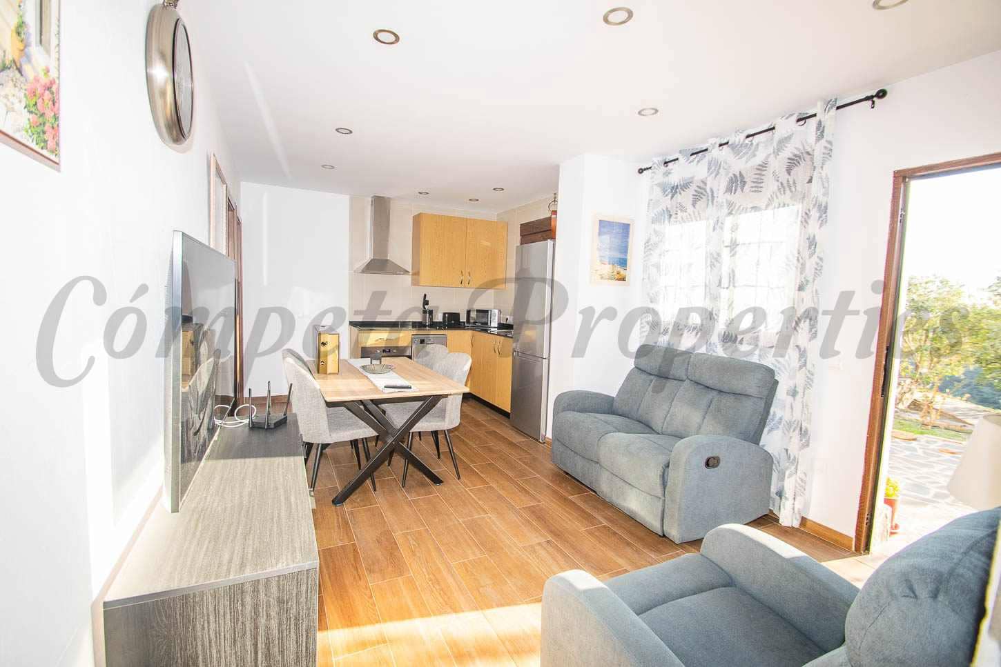 1 sovrum Finca/Hus på landet att hyra i Torrox med garage - 900 € (Ref: 9426467)