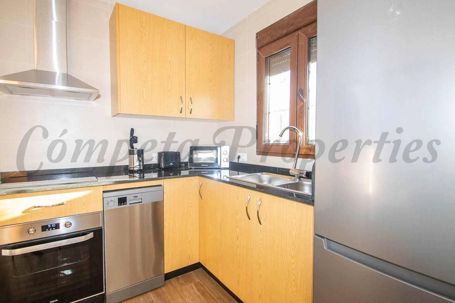 1 sovrum Finca/Hus på landet att hyra i Torrox med garage - 900 € (Ref: 9426467)