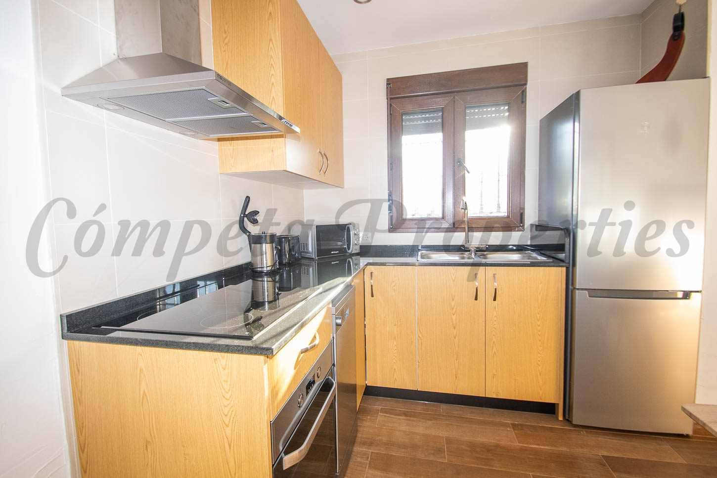 1 sovrum Finca/Hus på landet att hyra i Torrox med garage - 900 € (Ref: 9426467)